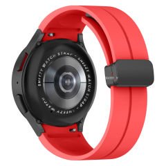 Samsung Galaxy Watch 6 40 43 44 47mm Uyumlu Kavisli Coastal Manyetik Tokalı Silikon Kordon Kırmızı - Kırmızı