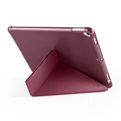 Apple iPad Pro 10.5 / Air 10.5 İnç Uyumlu Üçgen Katlanabilir Kalemlikli Standlı Akıllı Kılıf Mürdüm - Mürdüm