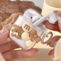 Apple AirPods 3.Nesil Uyumlu Kopçalı Ayıcık Firgürlü Sevimli Silikon Kılıf