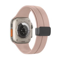 Apple Watch 49mm Ultra Seri Uyumlu Coastal Manyetik Tokalı Silikon Kordon Pudra
