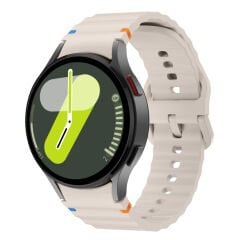 Samsung Galaxy Watch 7 40mm-44mm İle Uyumlu Metal Tokalı Dalgalı Spor Silikon Kordon
