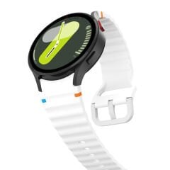 Samsung Galaxy Watch 7 40mm-44mm İle Uyumlu Metal Tokalı Dalgalı Spor Silikon Kordon Turuncu