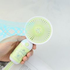 Sevimli Karakter Desenli Sessiz USB Şarjlı Mini Fan Kalemtraşlı, Taşınabilir Masaüstü Fan Yeşil