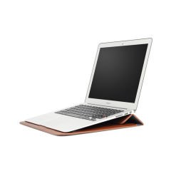 Sneezy Macbook Air 13.6 İnç 2023 A2681 Uyumlu PortaPivo Standlı Deri Taşıma Çantası Kahverengi